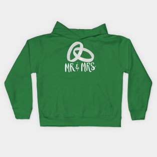 Just Married: Mr & Mrs Smoak Queen Kids Hoodie